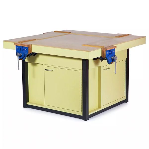 WOOD WORKING BENCH